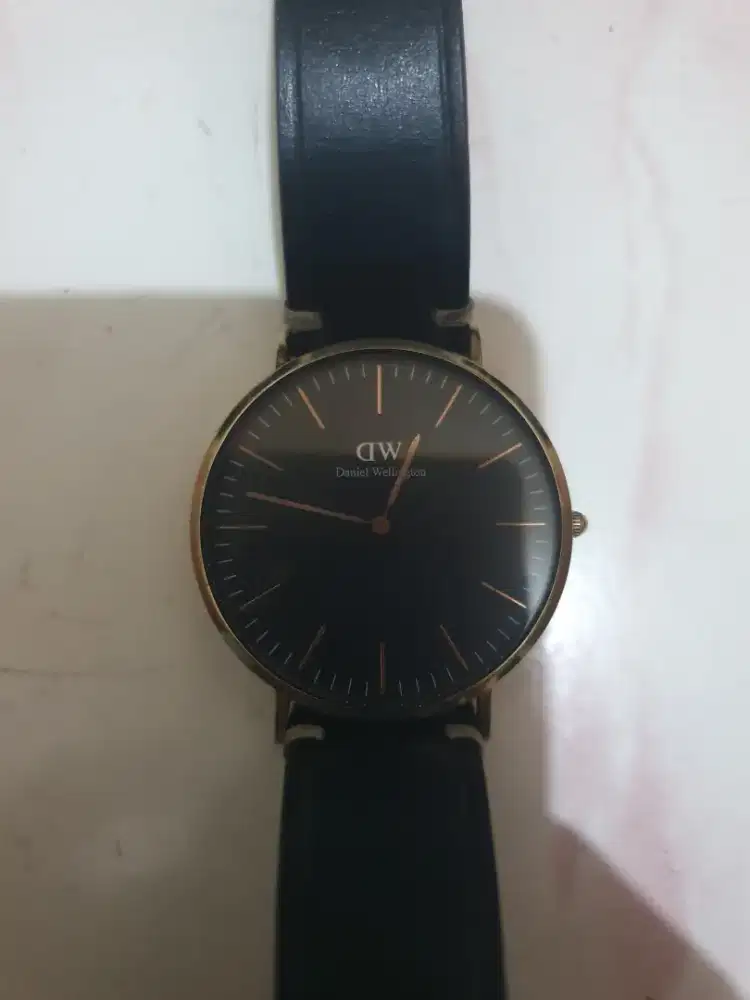 Jual jam tangan DW ,m8nus tali jam tangan