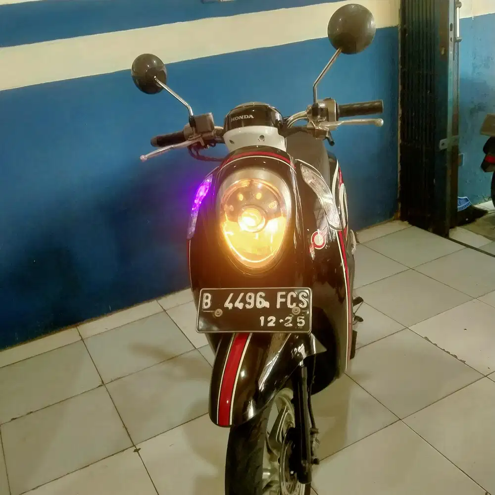 HONDA SCOOPY TAHUN 2015 SURATNYA LENGKAP TERMURAH