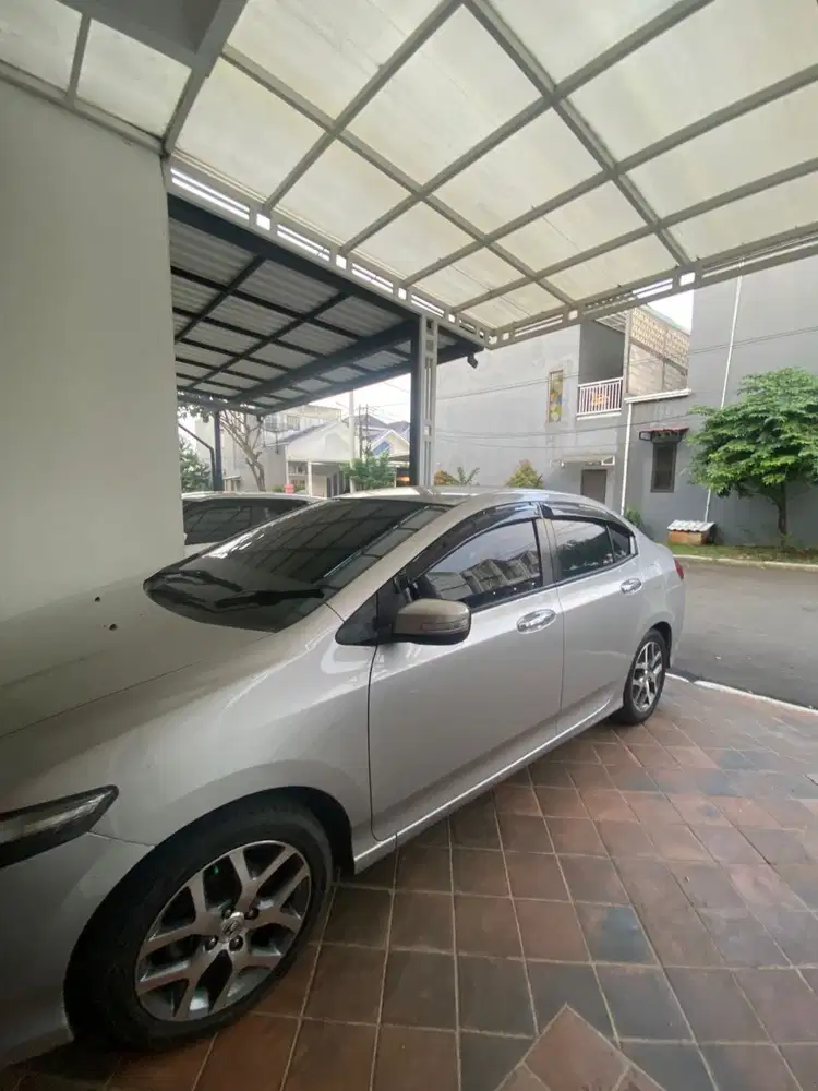 DIJUAL CEPAT HONDA CITY 2010