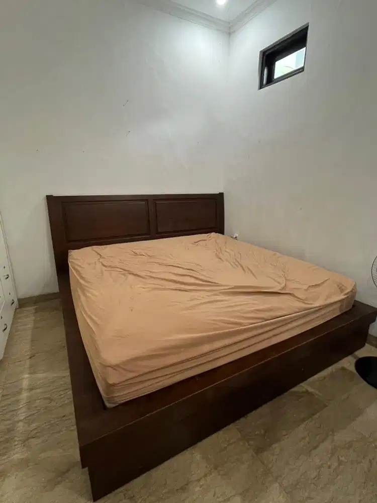 Di jual dipan jati uk 200