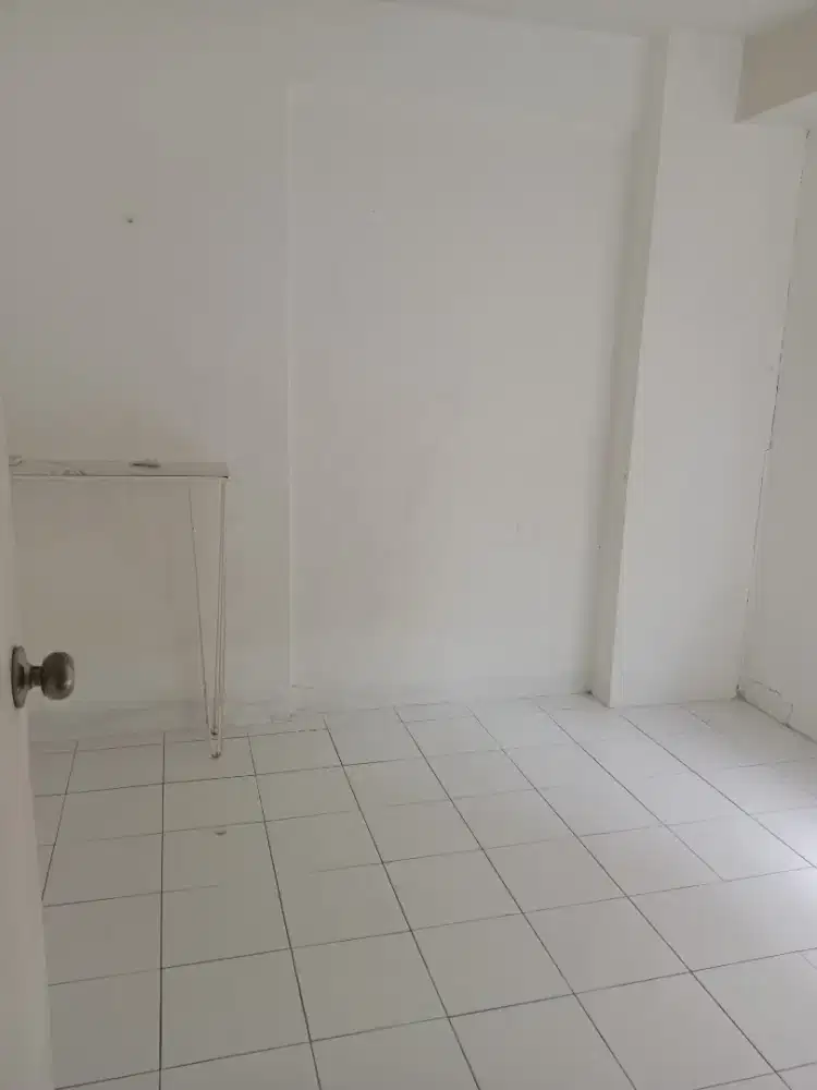 Dijual apartemen Kalibata city Tower ebony 2br kosongan