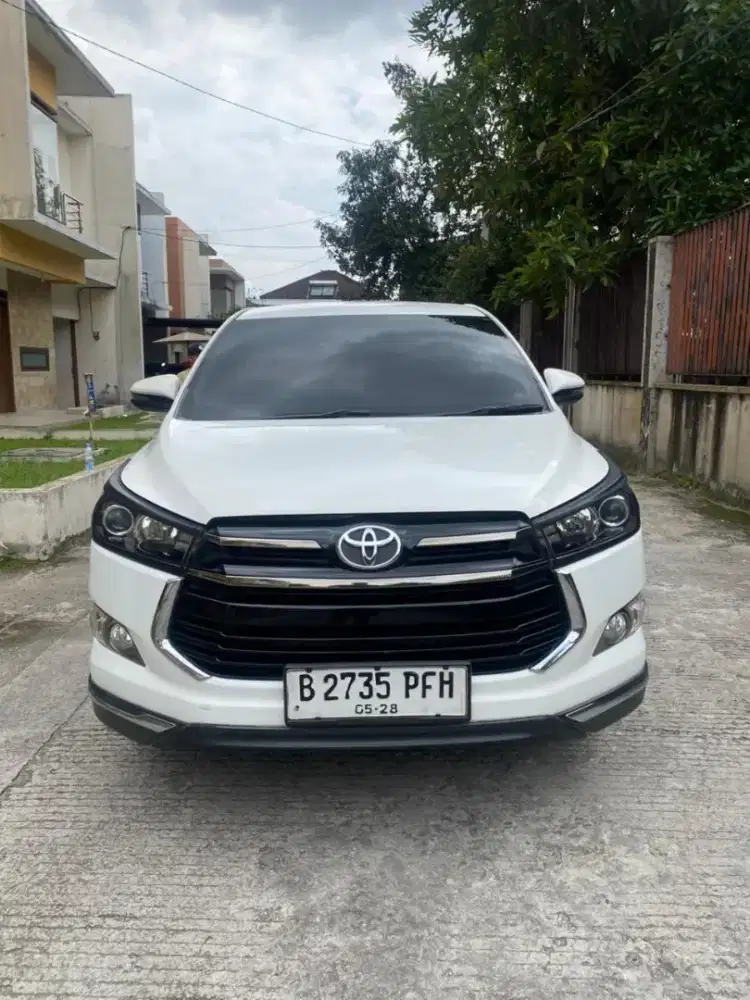 Innova Venturer 2.0 Bensin 2018