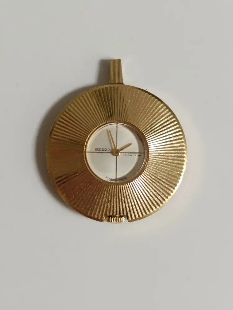 Liontin Seiko Diashock 17J 21-7150  manual winding original bekas bgus