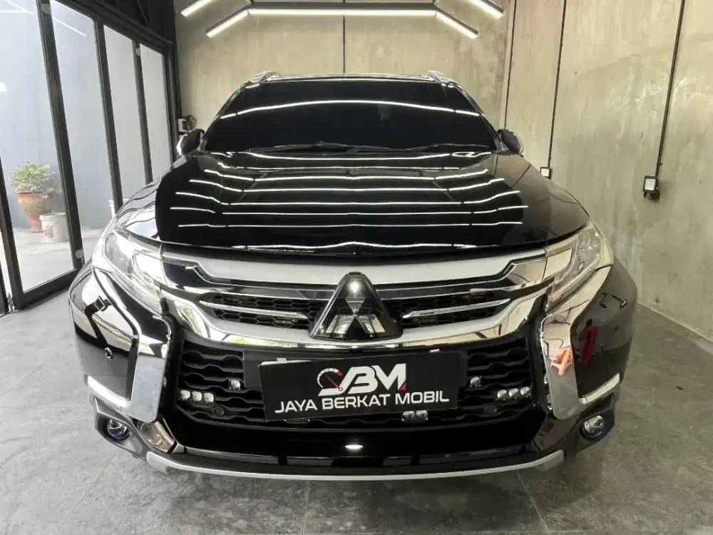 MITSUBISHI PAJERO SPORT DAKAR 4x4 AT 2018
