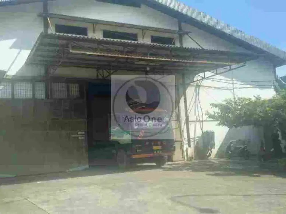 Di sewakan  Gudang  siap pakai,  di jalan raya Pantura,   Cikarang  barat.