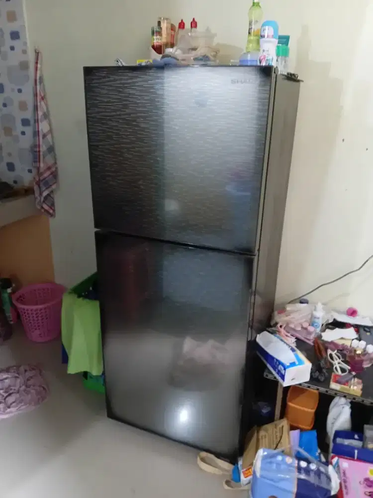 Kulkas Sharp 2 Pintu Bekas Istimewa