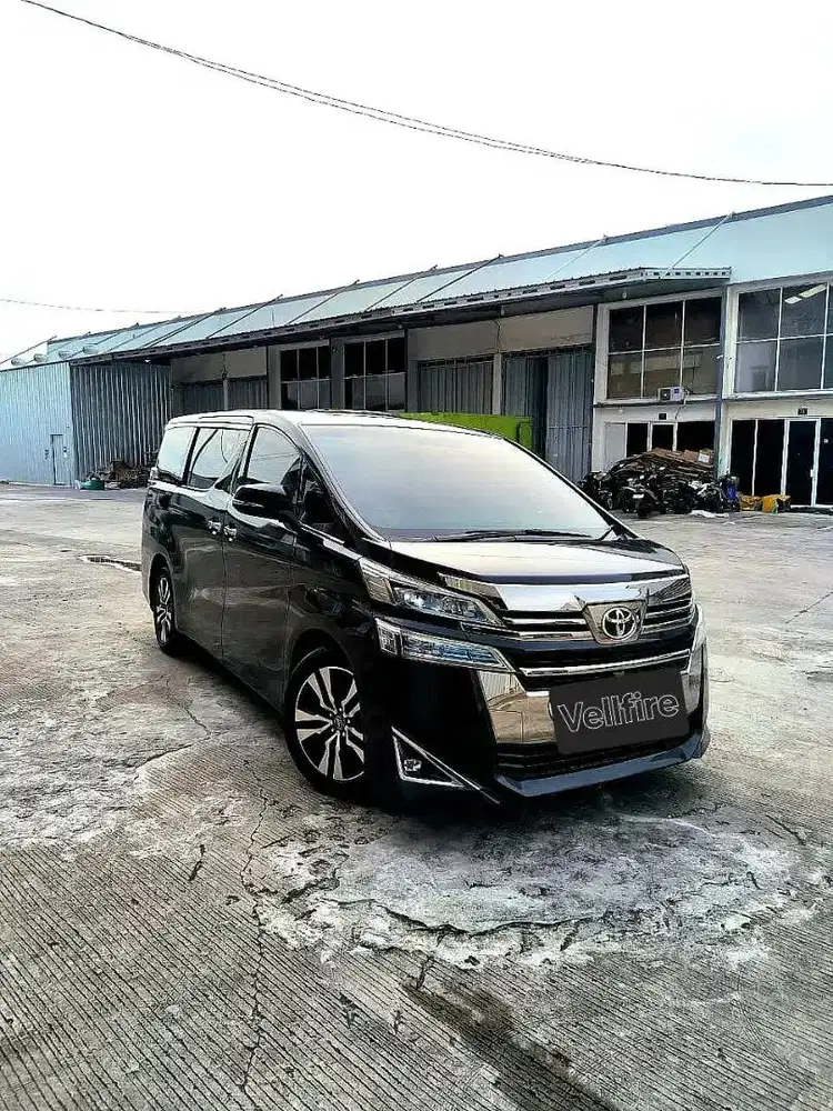 Toyota Vellfire G 2.5 AT 2019