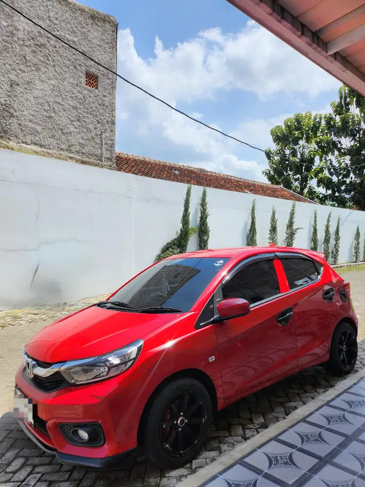 Brio E manual terawat istimewa