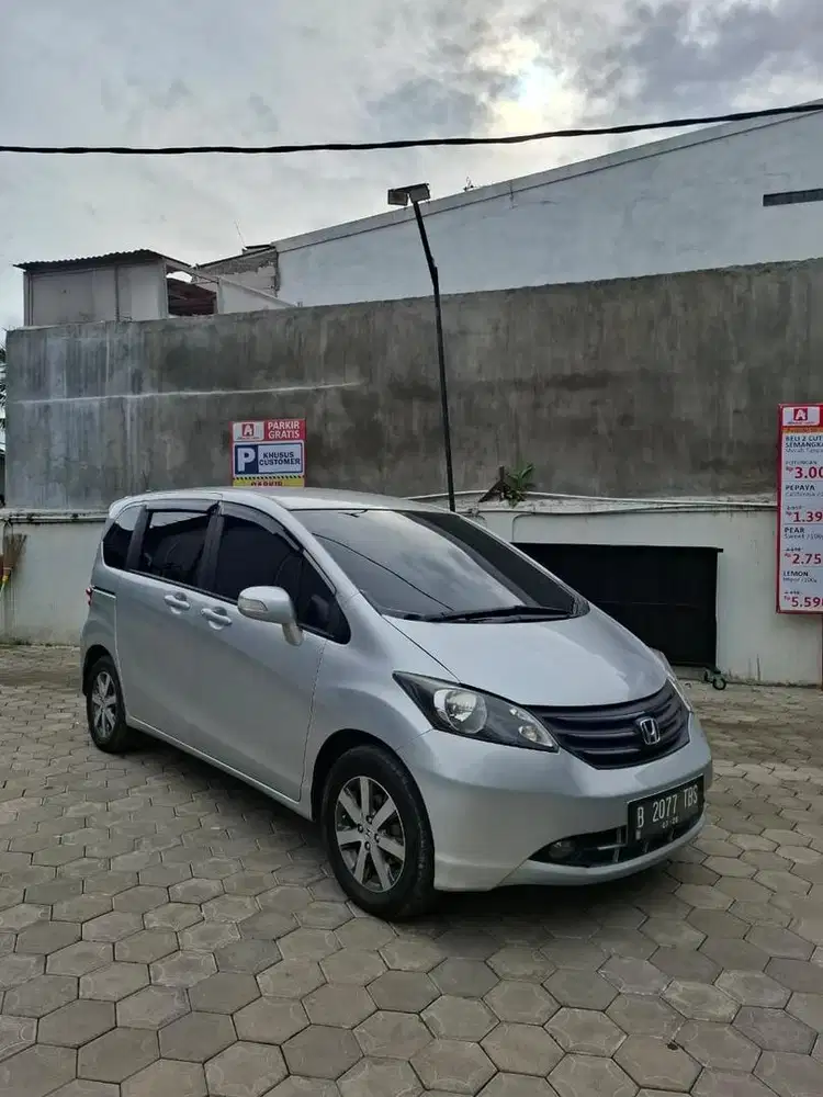 Honda Freed PSD 2011