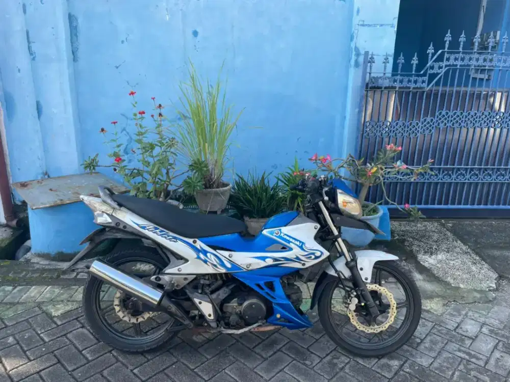 kawasaki athlete 2009 mesih kering halus terawat