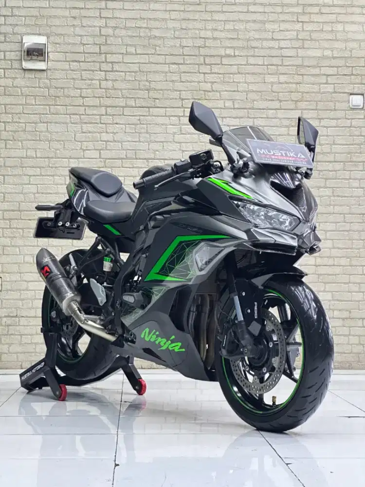 Odo 5rb Simpenan!!Kawasaki ZX25R 2023 Plat Jatim Pajk panjng-Mustika