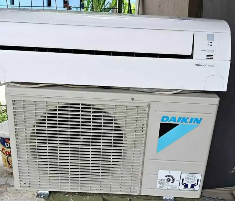 AC Daikin standar thailand siap pasang orian garansi