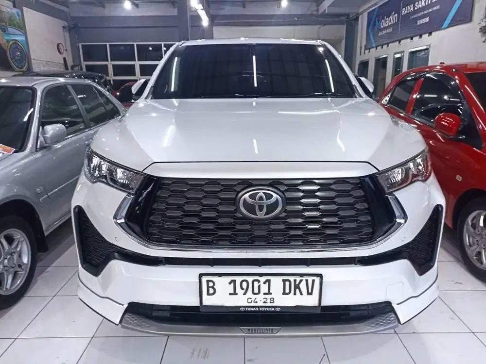 innova zenix v hybrid modelista 2023 an sendiri