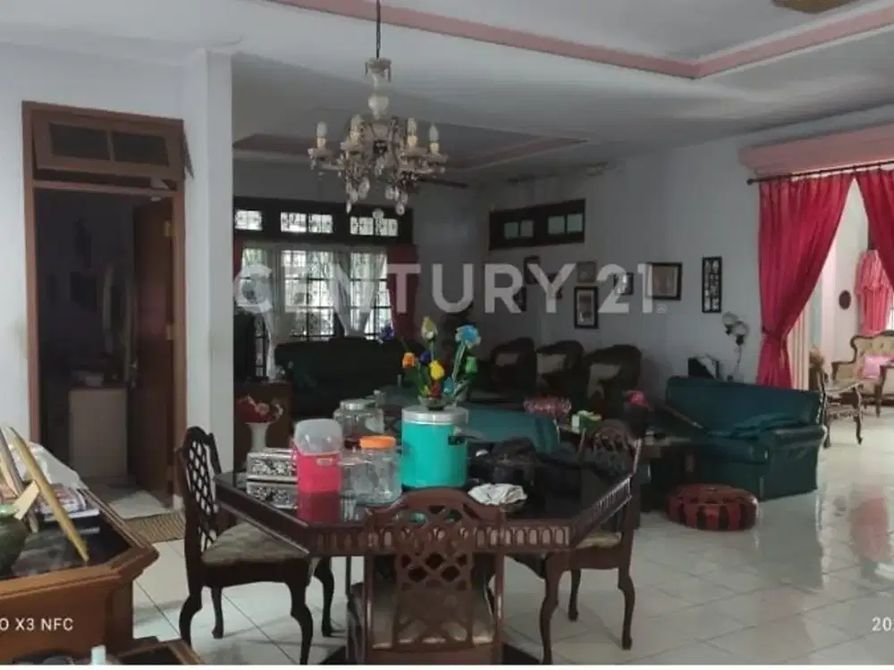 Rumah Luas 648m Murah, Besar, Siap Huni di Kebayoran Lama Jakarta Selatan