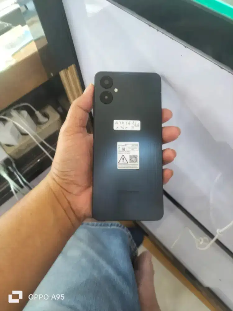 Samsung a06 5g ram 6 internal 128 mulus