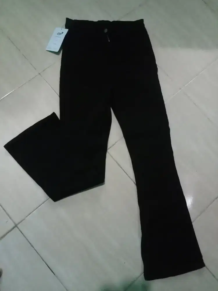 Celana cutbray jeans