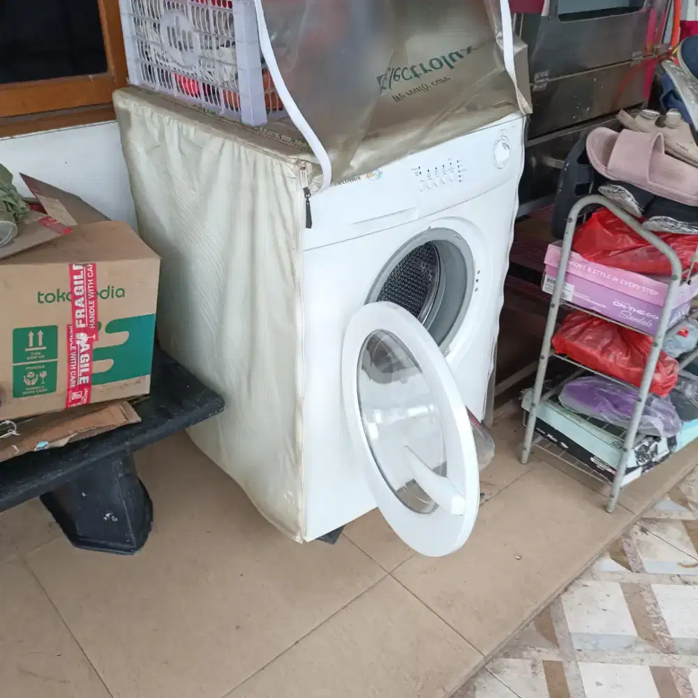 Jual Cepat Mesin Cuci Electrolux type Ew 880 F