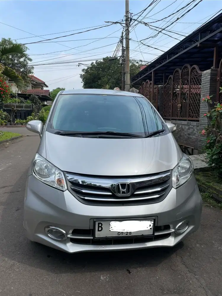 Honda Freed 2013 Bensin
