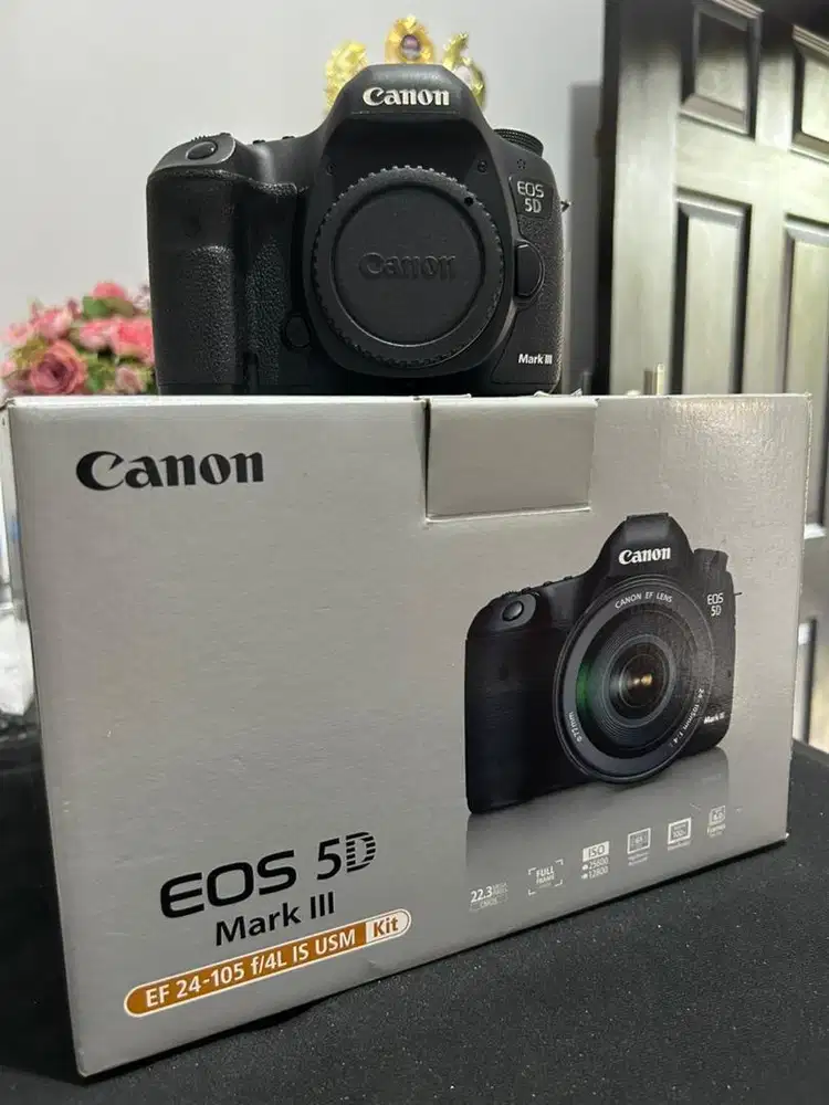 Mulus DSLR Canon 5D mark III Body Only Fullset