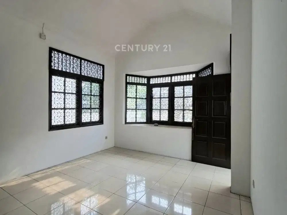 Rumah Hommy 2 Lantai Di Sektor 2 Bintaro Gb17013