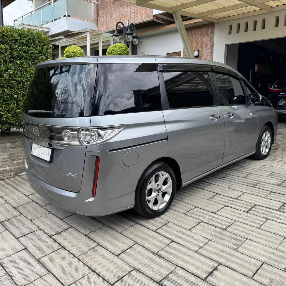 Mazda biante skyactiv  automatic  2014