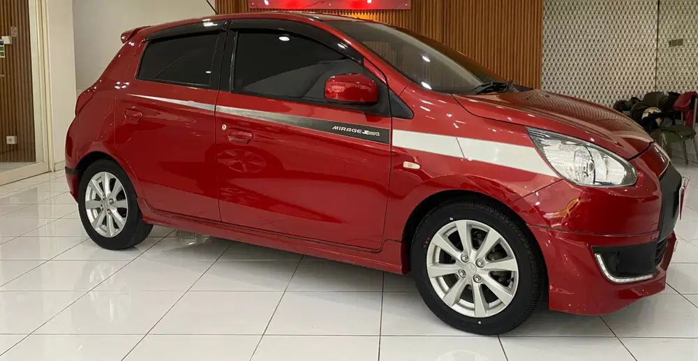 Mitsubishi Mirage 2015 Bensin