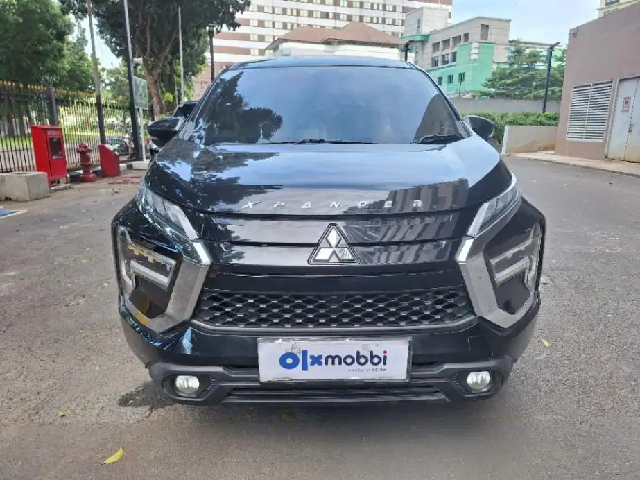 LOW DP Mitsubishi Xpander 1.5 Sport Bensin-AT 2023 DKV