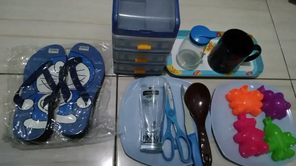 Piring gelas laci mini