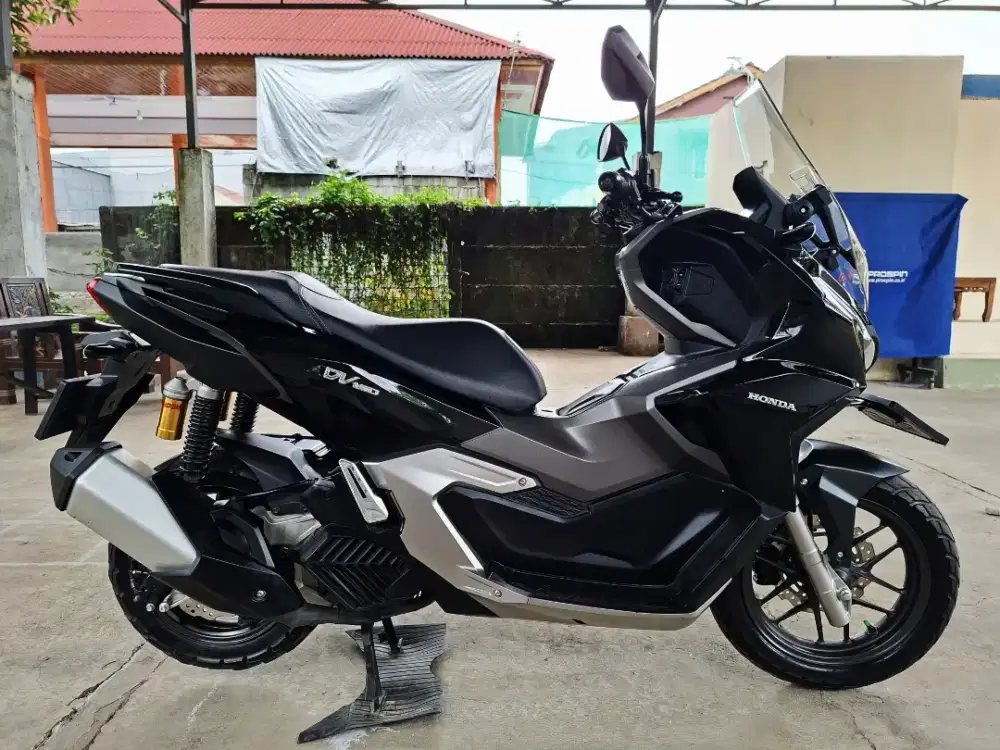 Honda ADV 160 cbs 2023 km 7 ribu