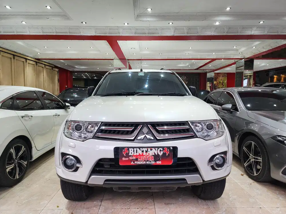 KM 49RB! PAJERO DAKAR VGT AT 2015 PUTIH (BINTANG MOTOR)