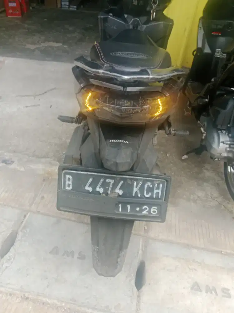 Jual cepat lampu stoplem dah PNP buat motor vario150 old