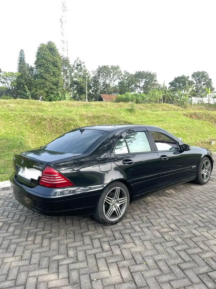 Mercedes-Benz C180 2002 Bensin