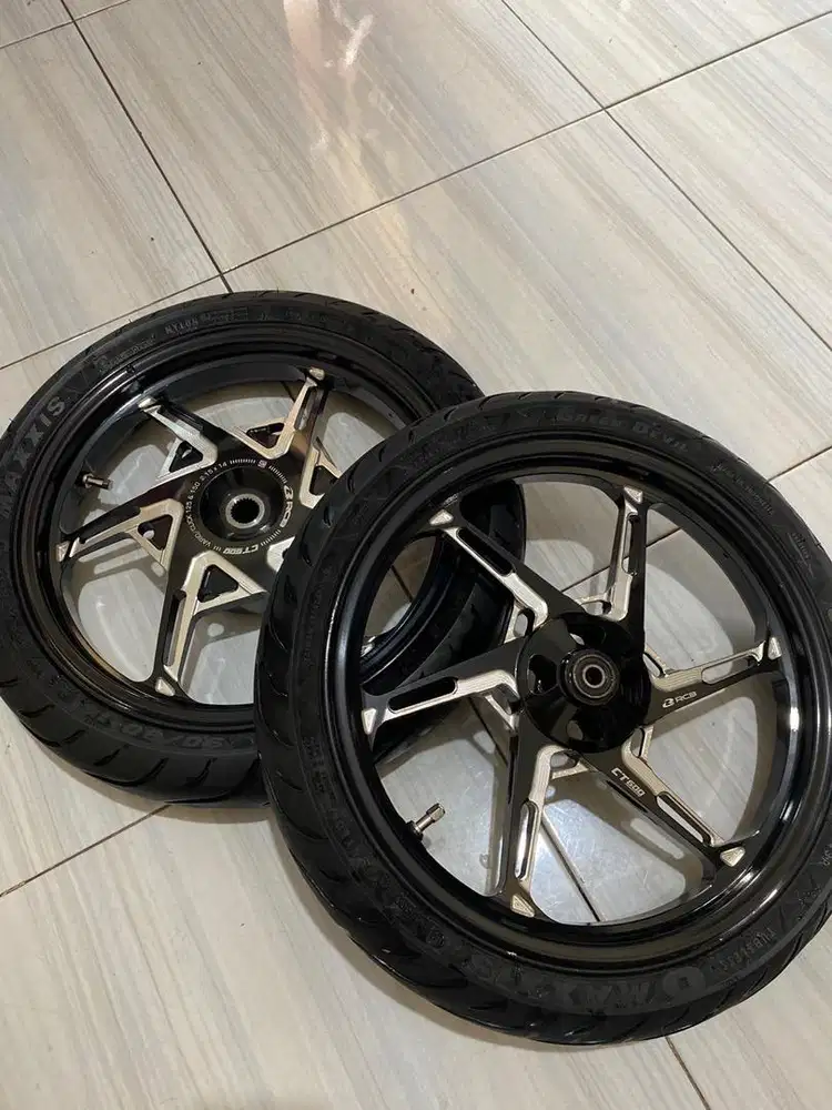 Velg rcb ct600 vario125/150 +ban maxxis