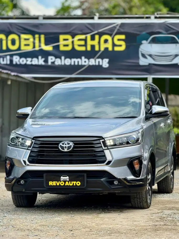 Innova Venturer 2.4 diesel automatic 2020 / 2021 solar dex Reborn 2022