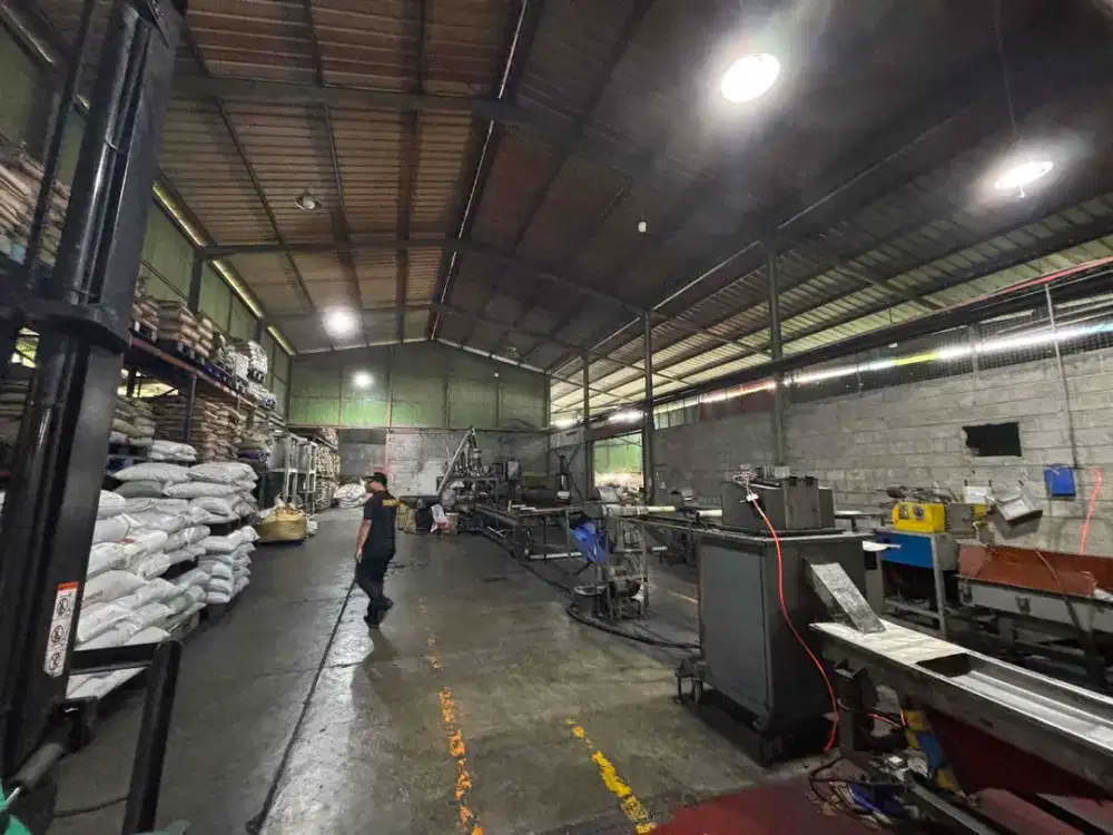 gudang murah siap huni lokasi Cibinong tapos