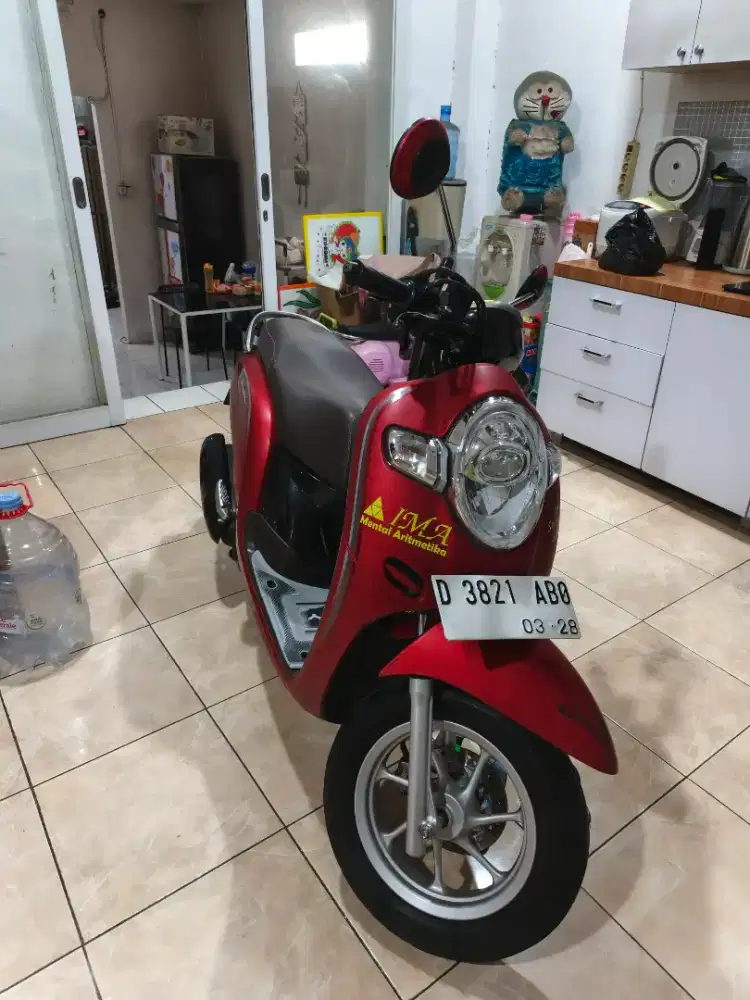 Motor Matic Honda Scoopy 2018 Low Km