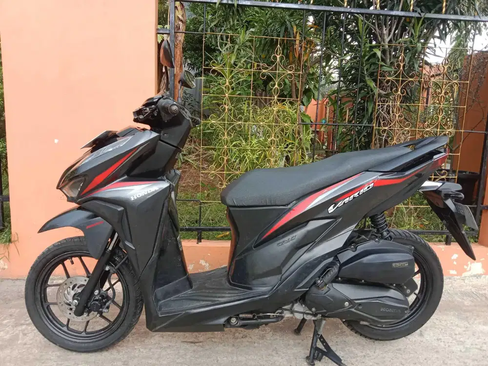 Honda Vario 125 new th 2018 bisa cash/kredit
