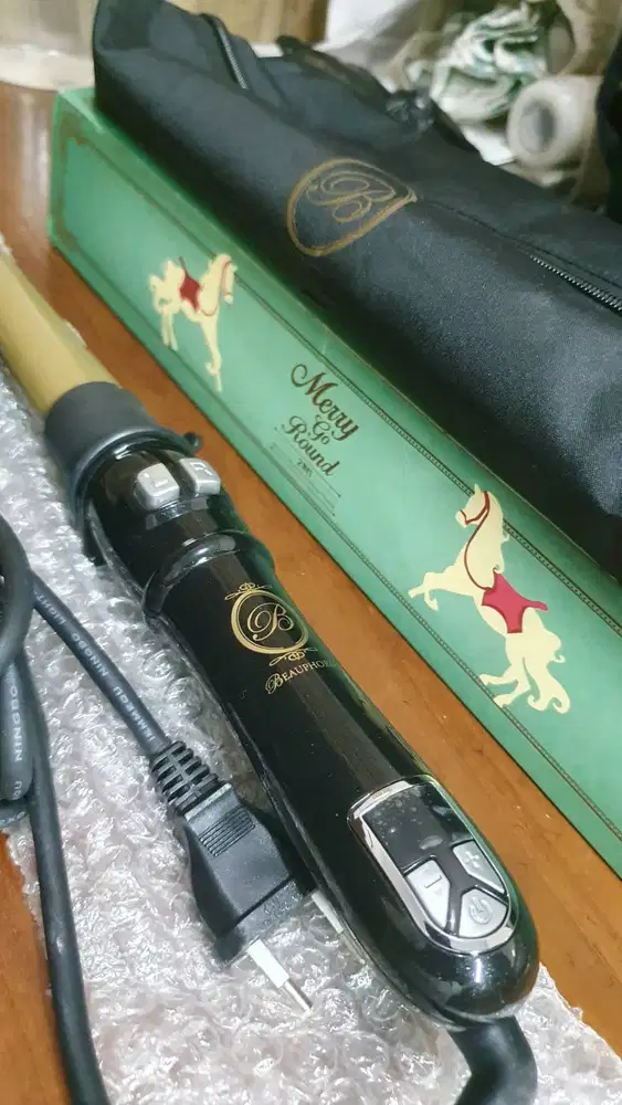 Beauphoria Merry Go Round – Catokan & Pengeriting Rambut Otomatis