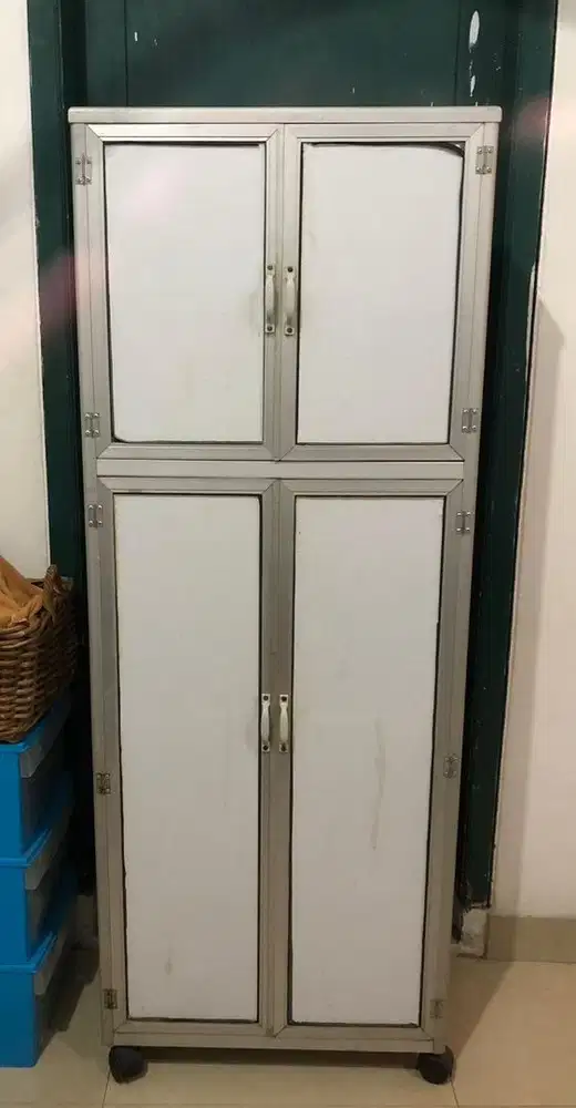 Rak Piring Kaca - Aluminum