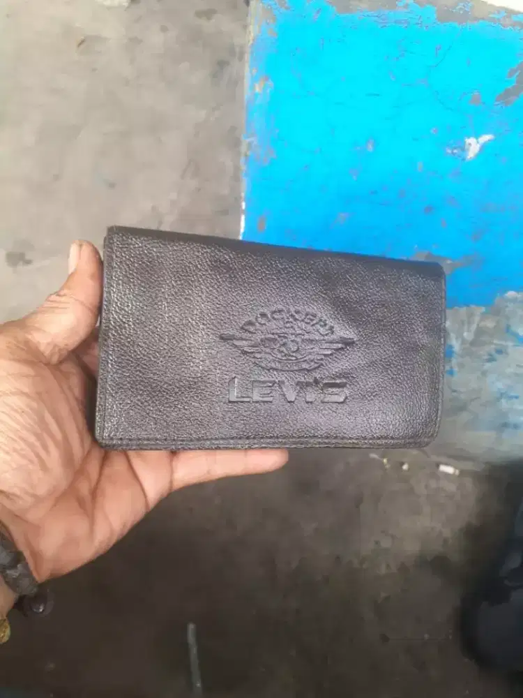Dompet Kulit Panjang Levi's Dockers