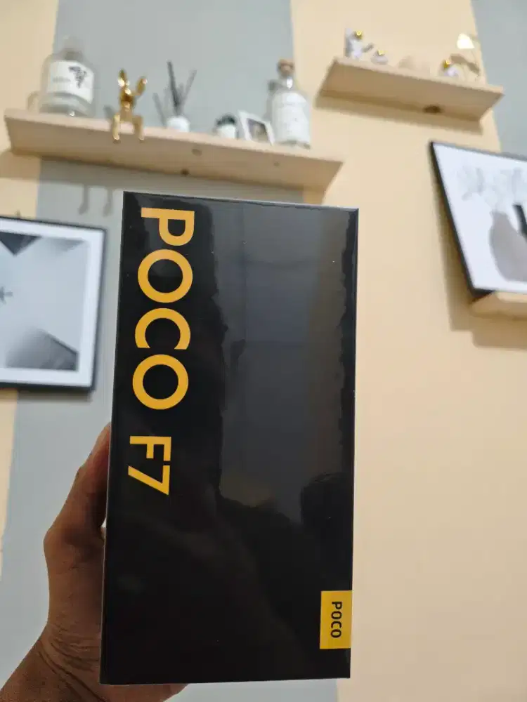 POCO F7 RAM 12/512 WHITE