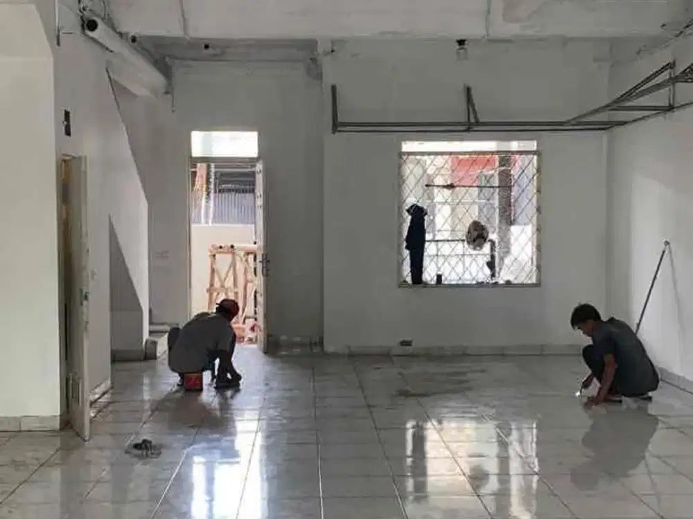 DIJUAL CEPAT TURUN HARGA RUKO 2 LANTAI DI TAMAN SEMANAN INDAH