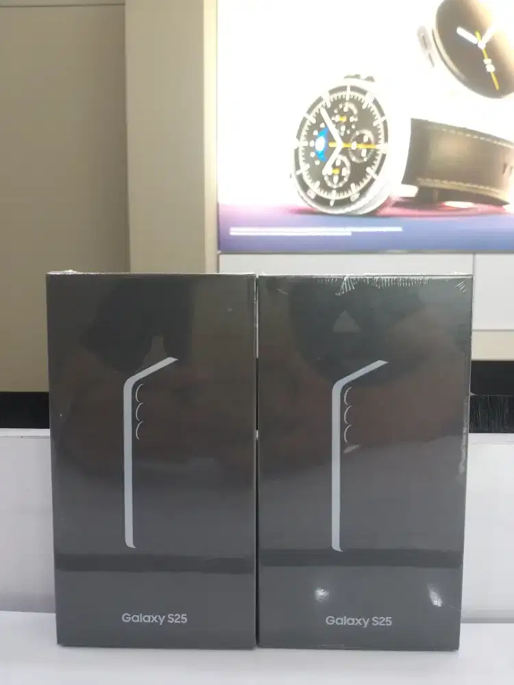 SAMSUNG S25 5G RAM 12/256 GARANSI RESMI SEIN 1TAHUN