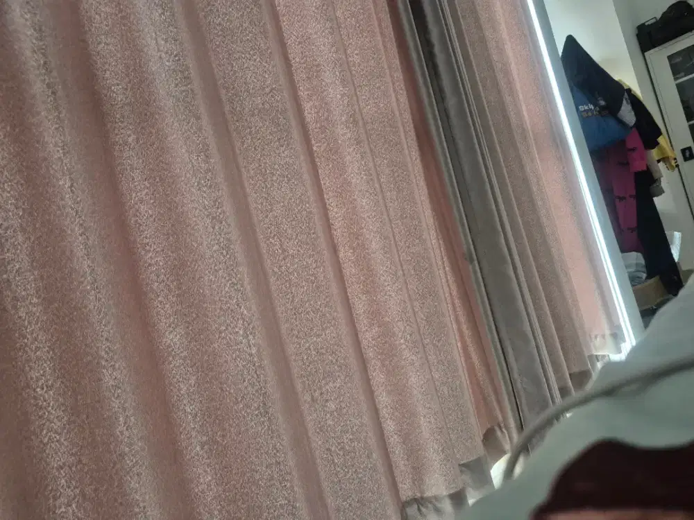 BABY SITTER NGURUS ANAK 2TH