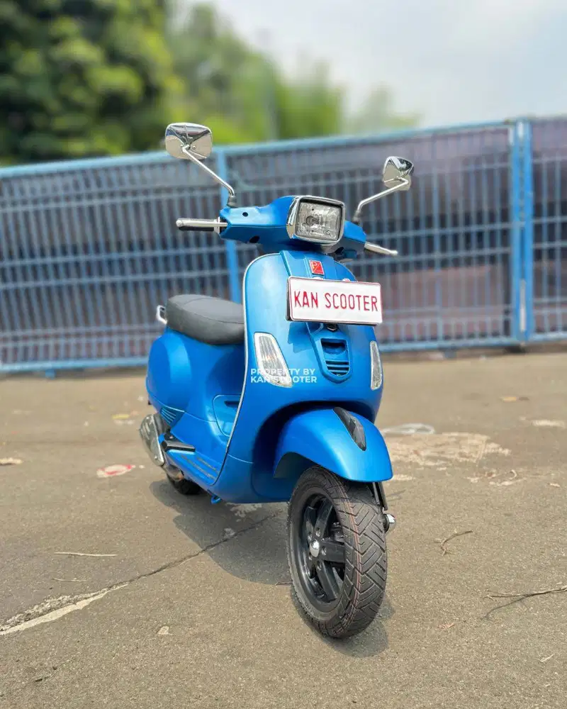 JUAL MURAH VESPA S 125 3V 2016 MULUS
