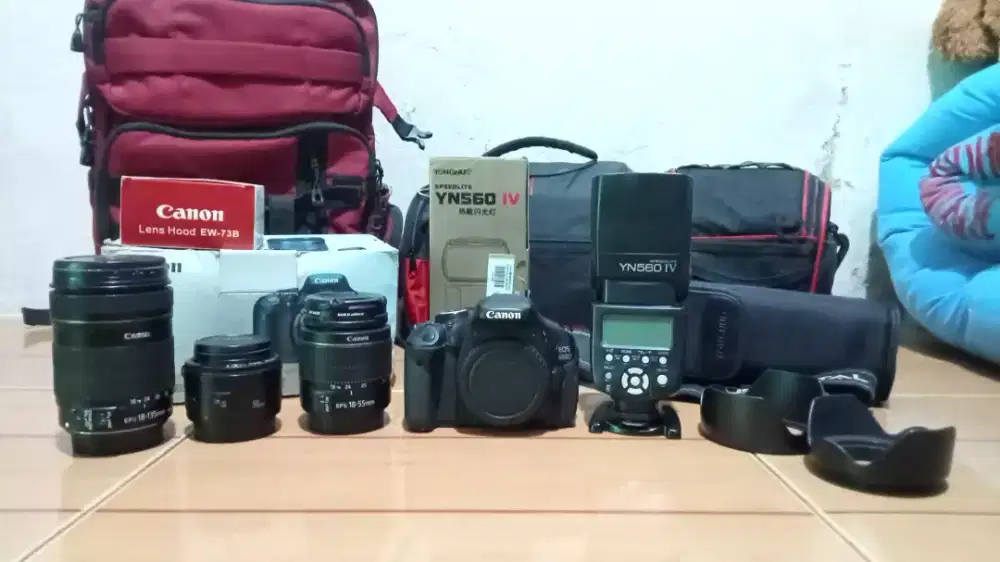 Kamera canon 600d + 3 lensa canon + flash yongnuo