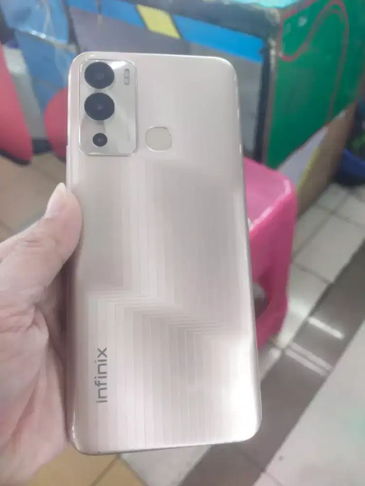 Di jual Hp second infinix Hot 12i Ram 4/646