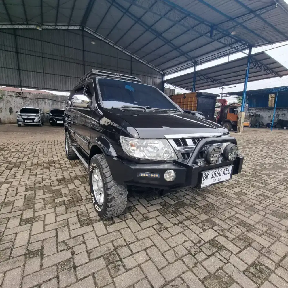 Isuzu Grand touring 2016 Diesel