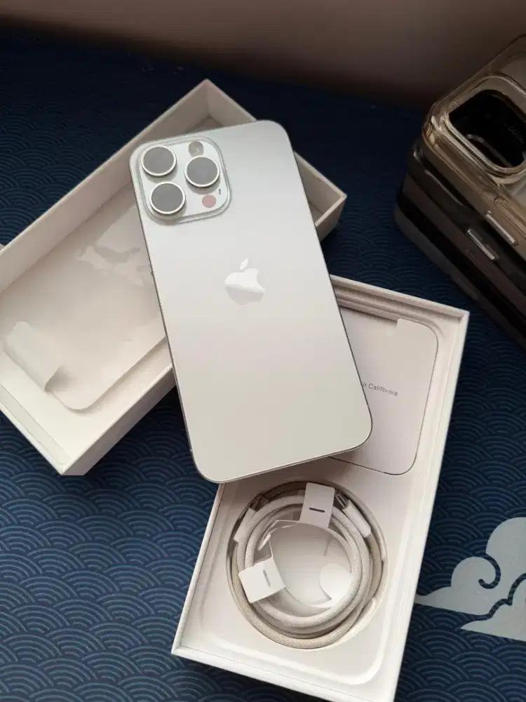 Ex IBOX Iphone 15 Pro Max 256GB Mulus