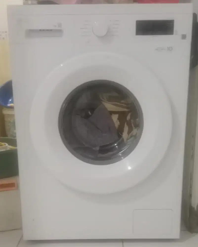 Mesin cuci merk LG